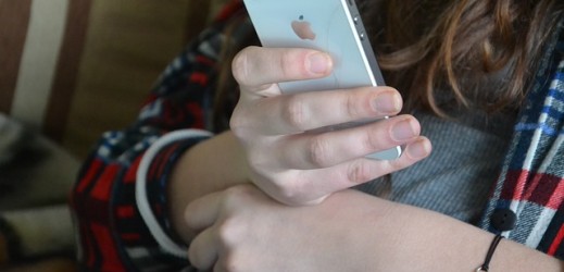 Vyzkoušeli jste už SMS půjčky ihned?